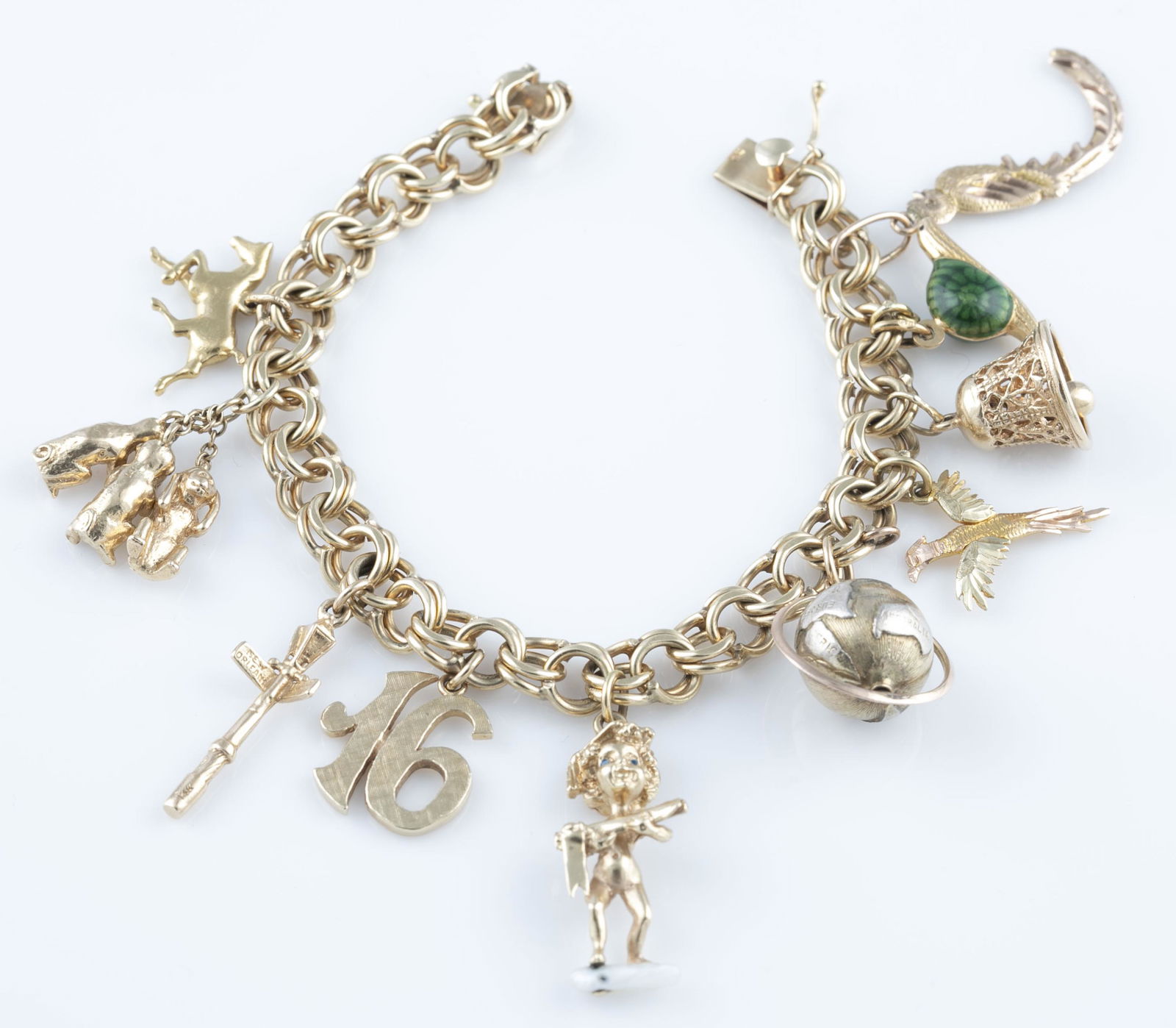 14k Charm bracelet. (1 of 4)