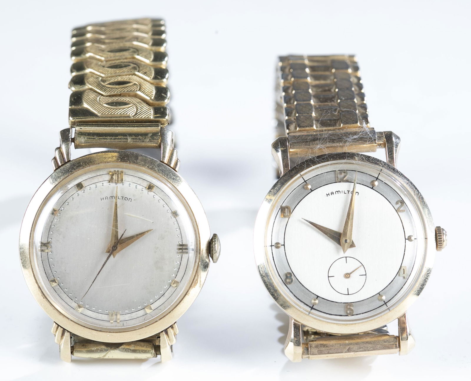 2 Hamilton wristwatches. (1 of 5)