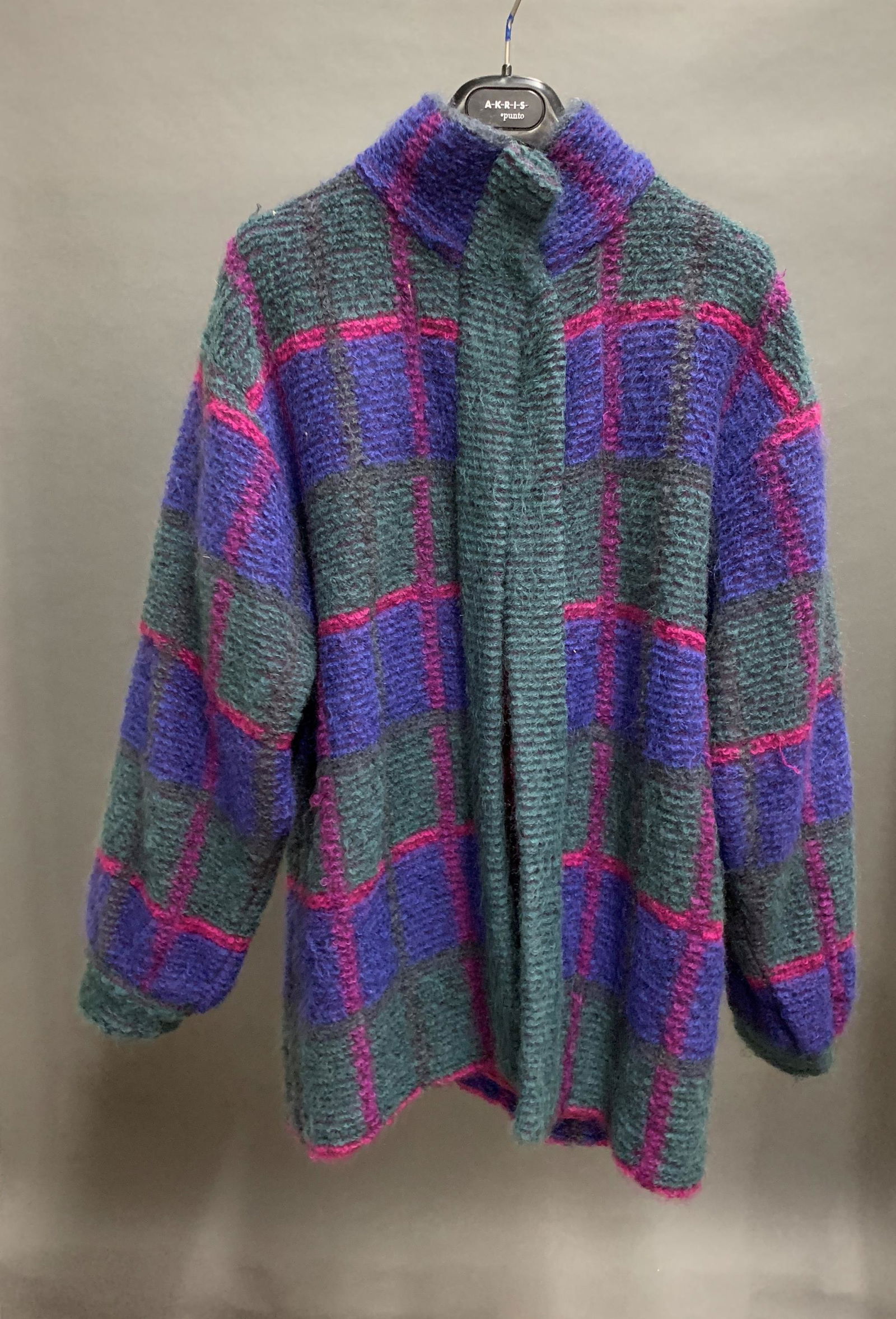 Escada Coat.: A green and blue plaid mohair blend Escada coat with single collar snap closure. Size 40.