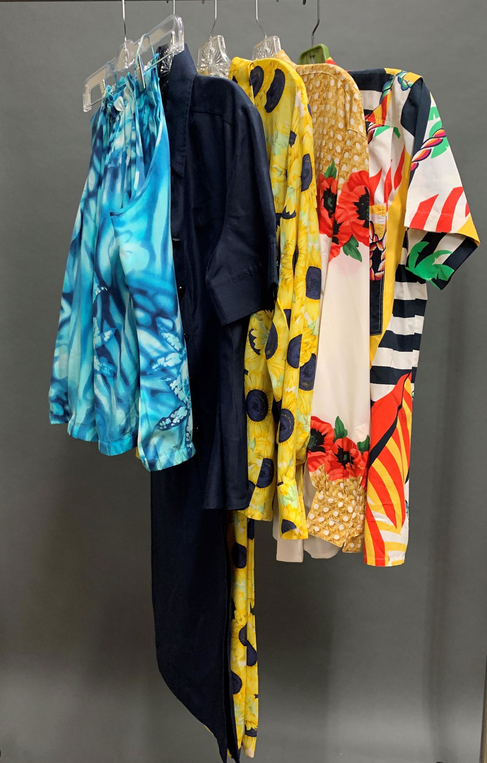 5 Escada ensembles. (1 of 12)