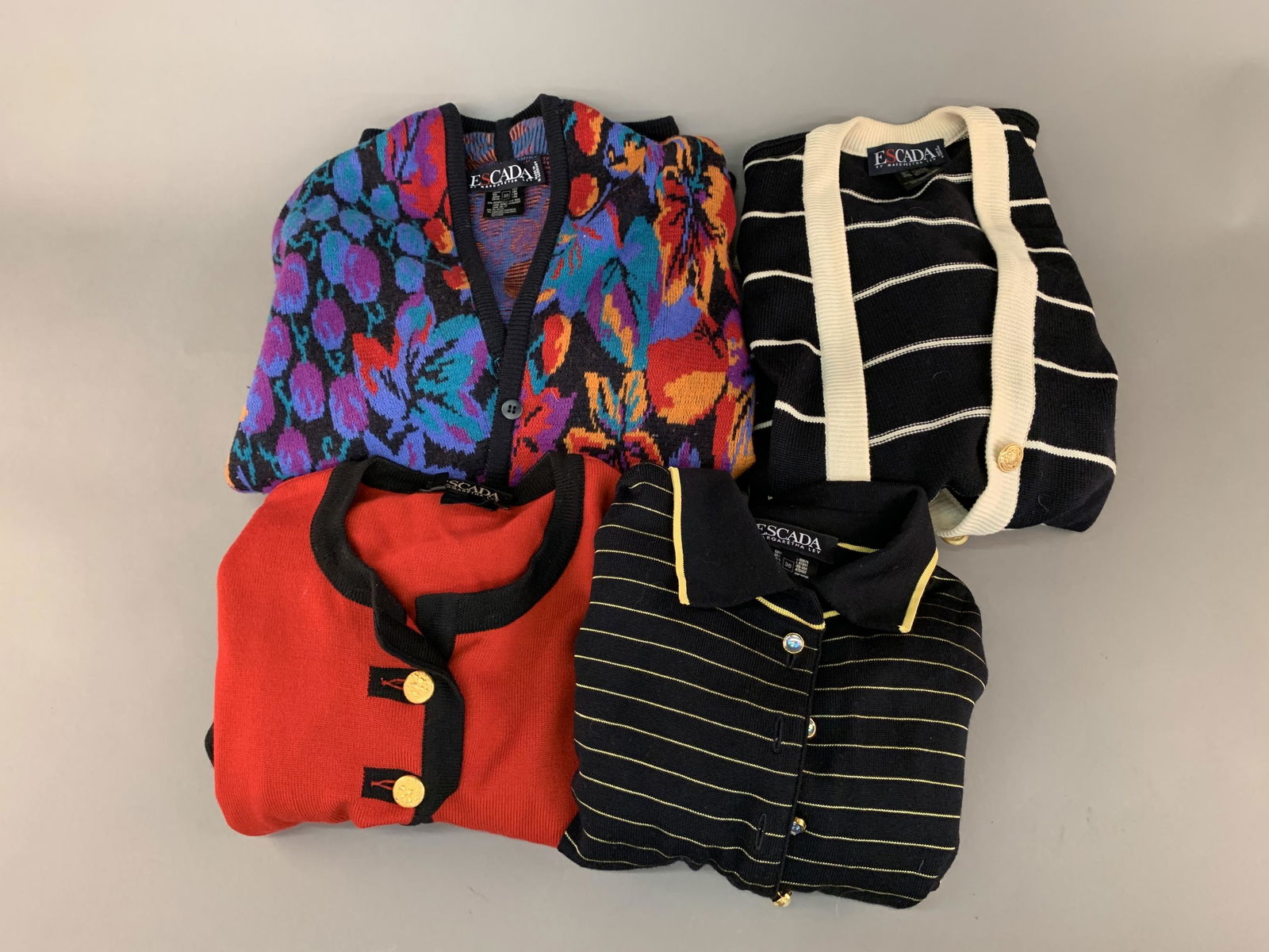 4 Escada Sweaters. (1 of 3)