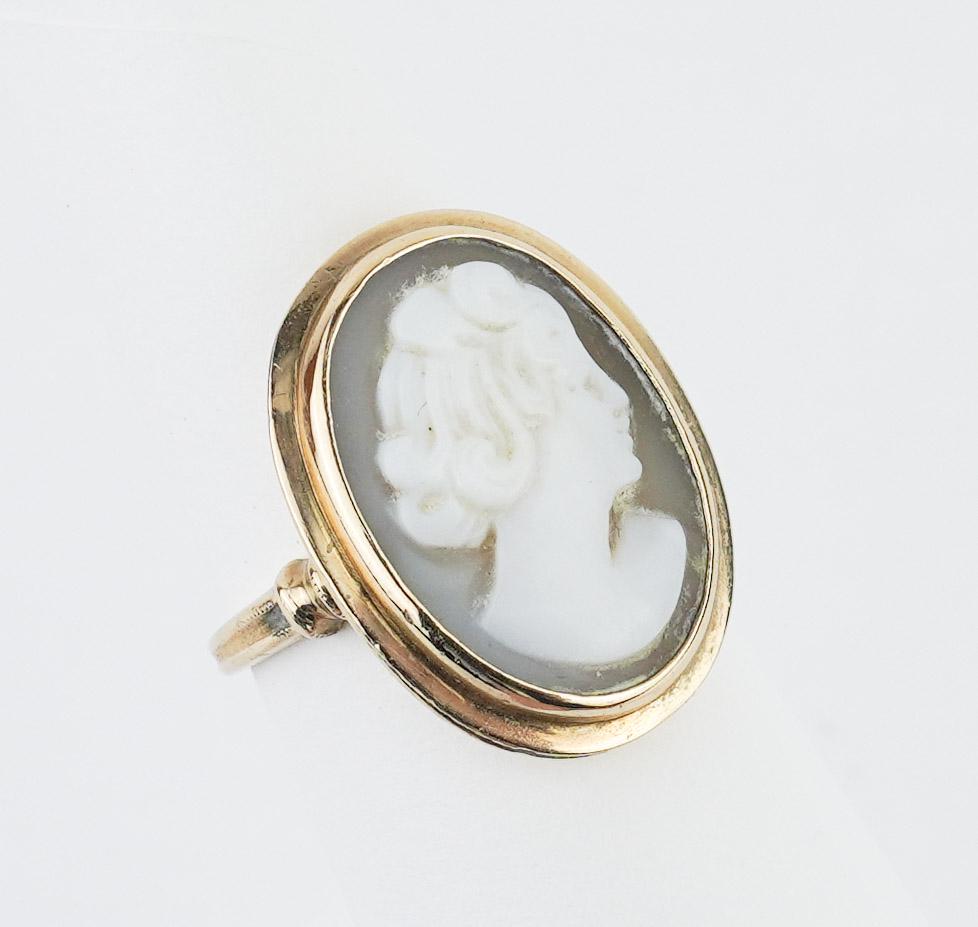 14KYG Cameo Ring (1 of 1)