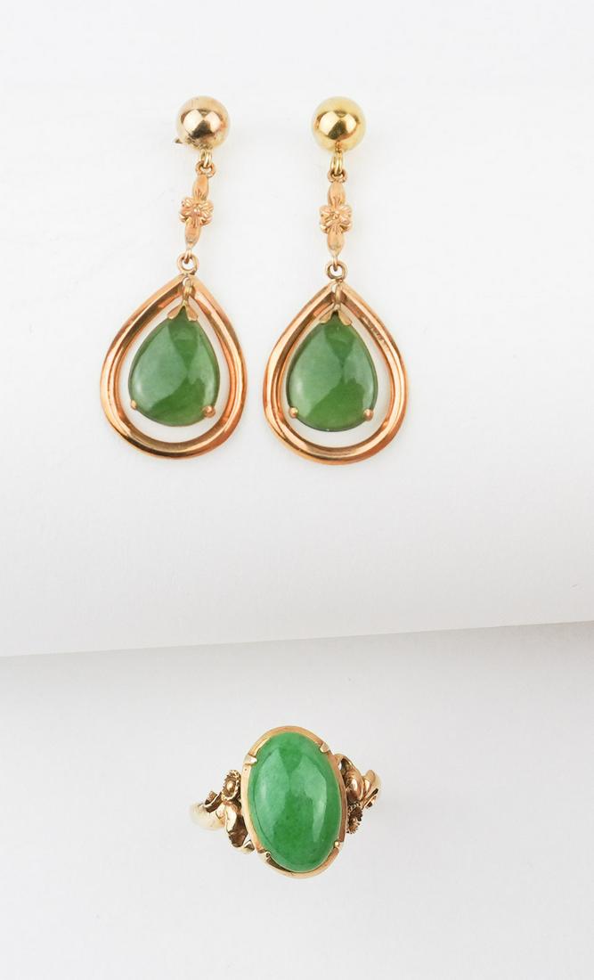 14KYG and Green Jade Ring and Earring Suite (1 of 1)