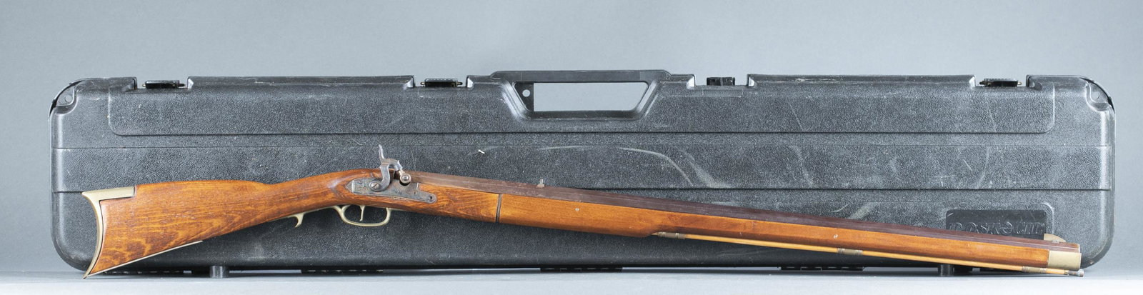 Vintage Jukar, Spain Kentucky rifle, .45 caliber.: Vintage Jukar, Spain black powder percussion Kentucky rifle, .45 caliber. 33" octagon rifled barrel. Two piece full length stock. 49" overall. THIS IS AN ANTIQUE FIREARM UNDER THE NATIONAL FIREARMS AC