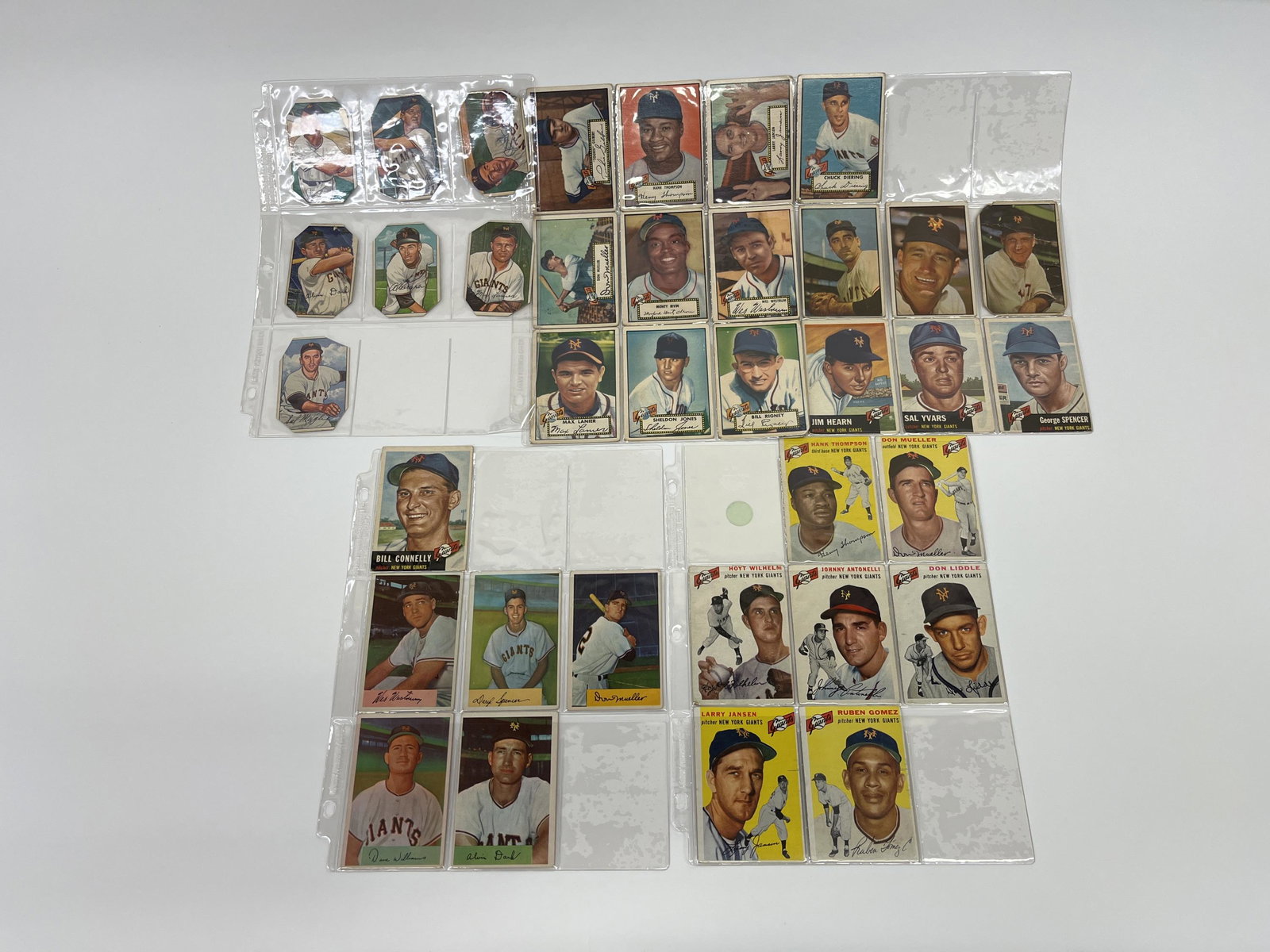 1952-54 Bowman & Topps Giants Baseball Cards. (1 of 2)