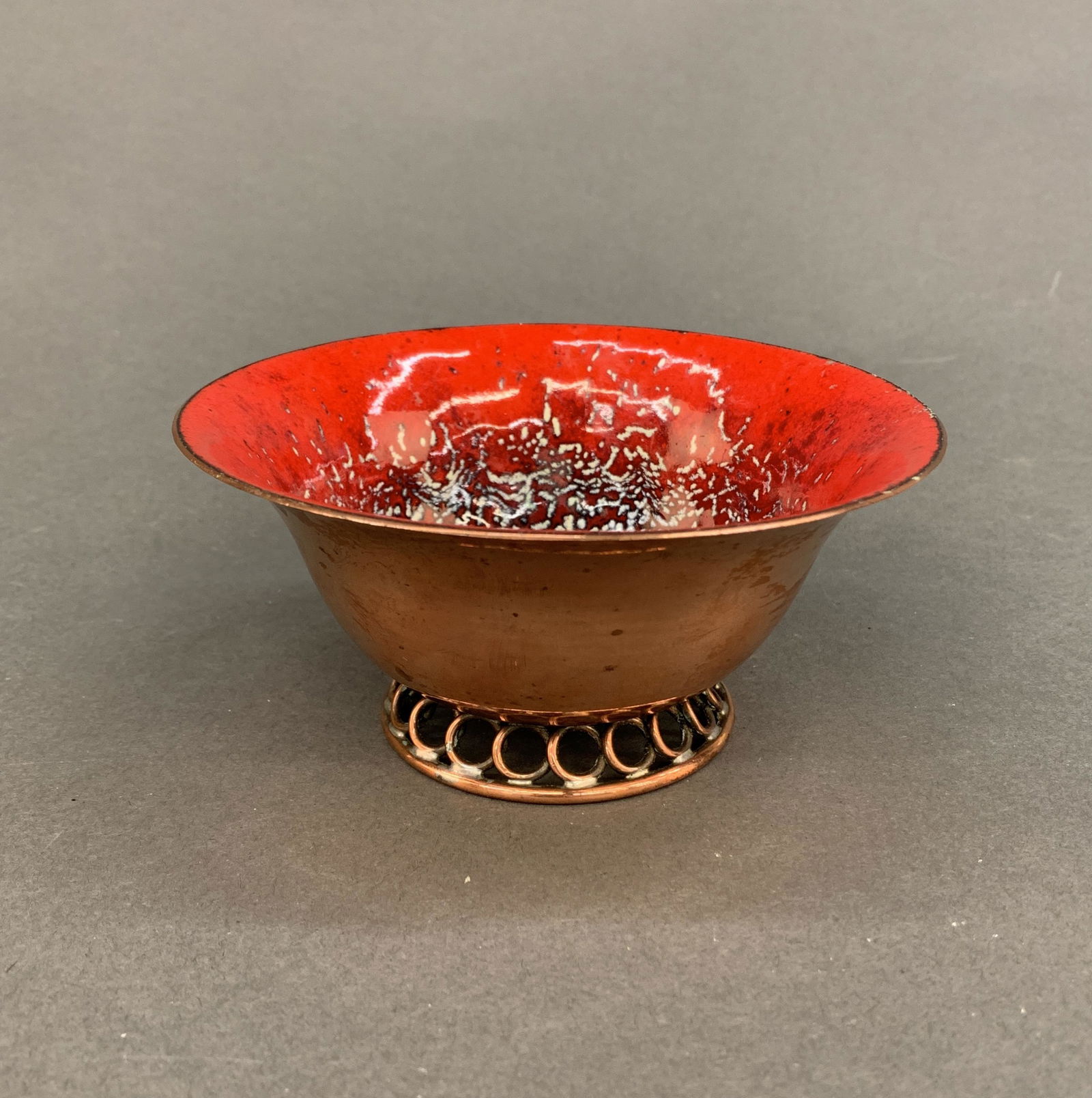 Enamel bowl (1 of 5)