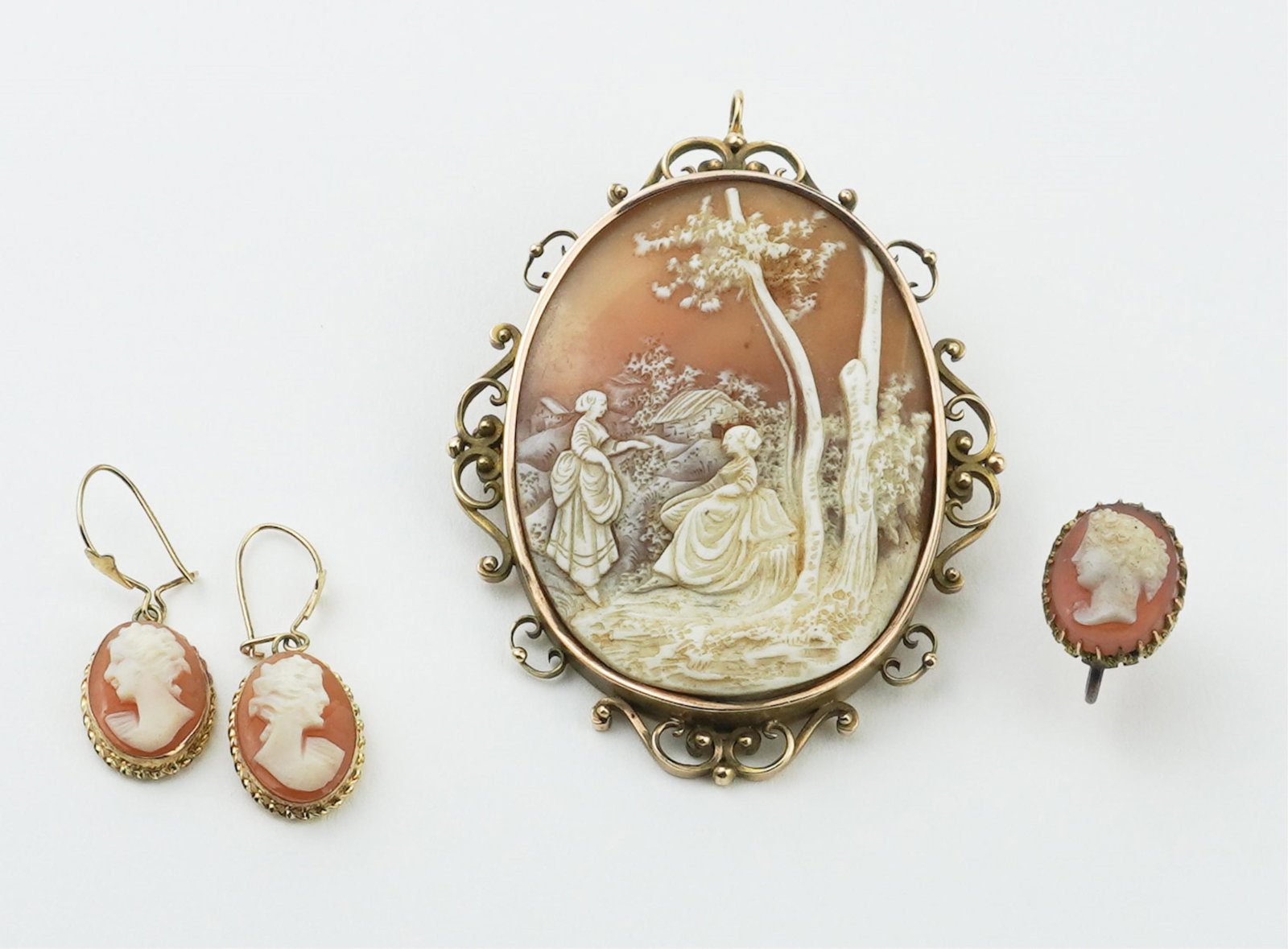 Vintage 14KYG Shell Cameo Pin/Pendant & Earrings (1 of 1)