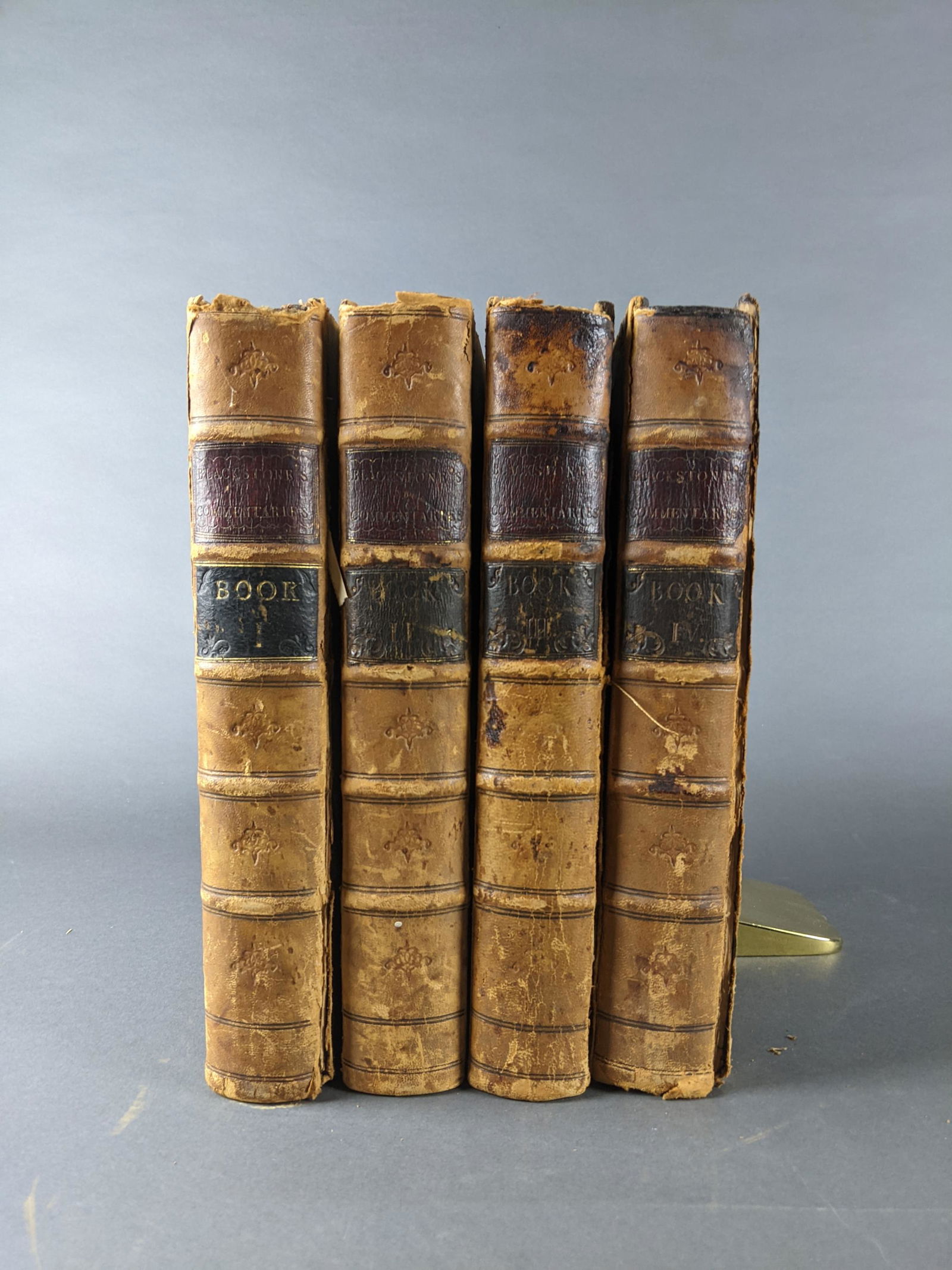 Blackstone's Commentaries. Mixed Ed. 1765. (1 of 2)