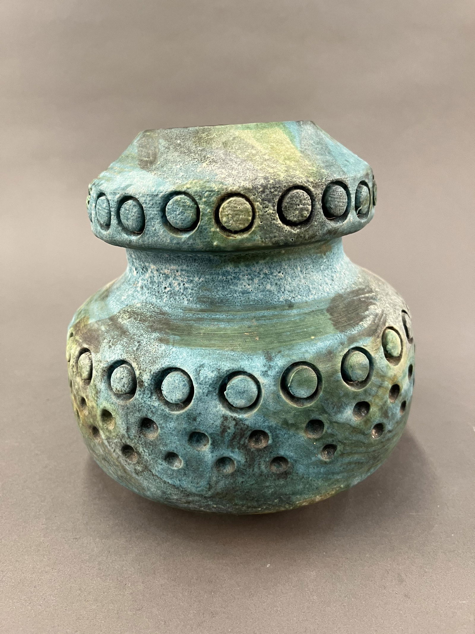 Italian "Sea Garden" mid century vase. (1 of 4)