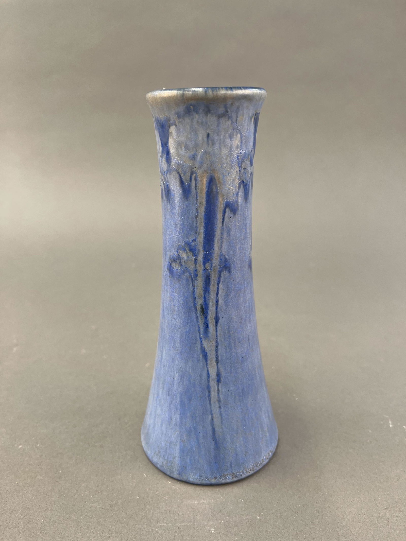 Newcomb College vase. (1 of 3)