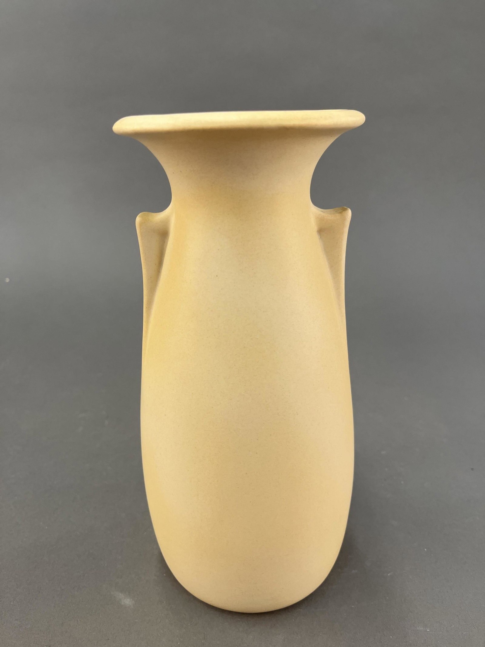 W.D. Gates Teco vase. (1 of 4)
