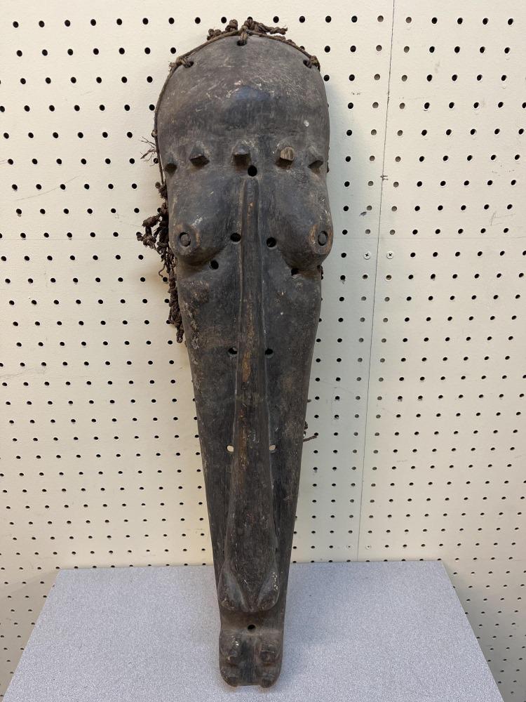 Kuba Style Mask, DRC. (1 of 4)
