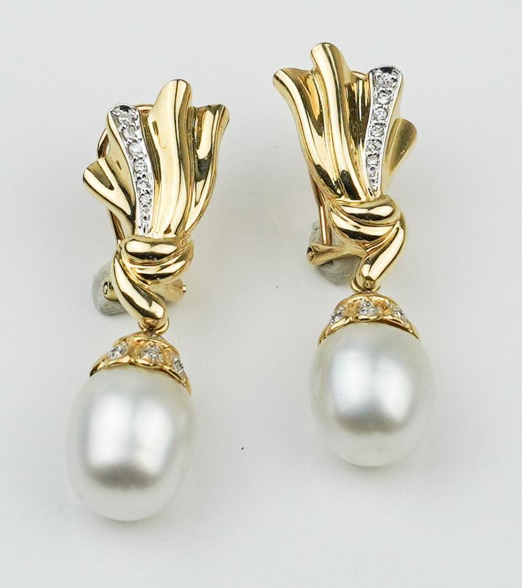 14KYG Diamond and Cultured Pearl Drop Earrings (1 of 2)