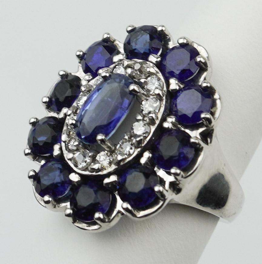 14KWG Diamond and Sapphire Ring (1 of 3)