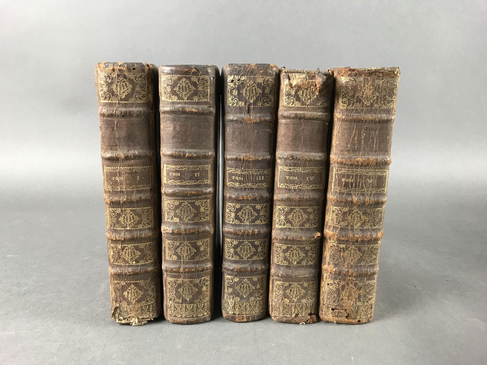 La Science Universelle de la Chaire (1 of 3)