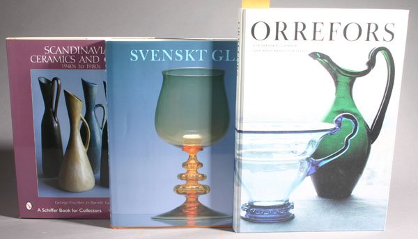 6 Books on Sandinavian glass & pottery.: [Scandinavian Glass/Ceramics]. 6 Titles. Vp:vp. 8vo/4to. Hardcover (4 in dj). Very good to near fine. ++ Jan Brunius, Helena Dahlback Lutteman, et. al. Svenskt Glas. (1995). ++ Anne Marie Herlitz-Geze