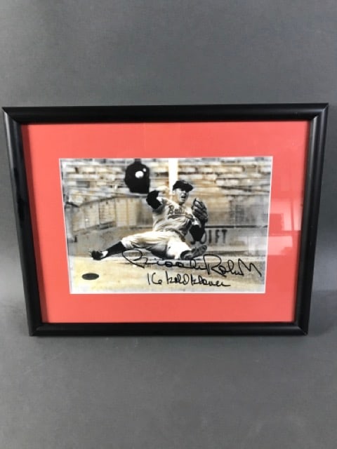 Brooks Robinson Autographed Photograph (1 of 4)
