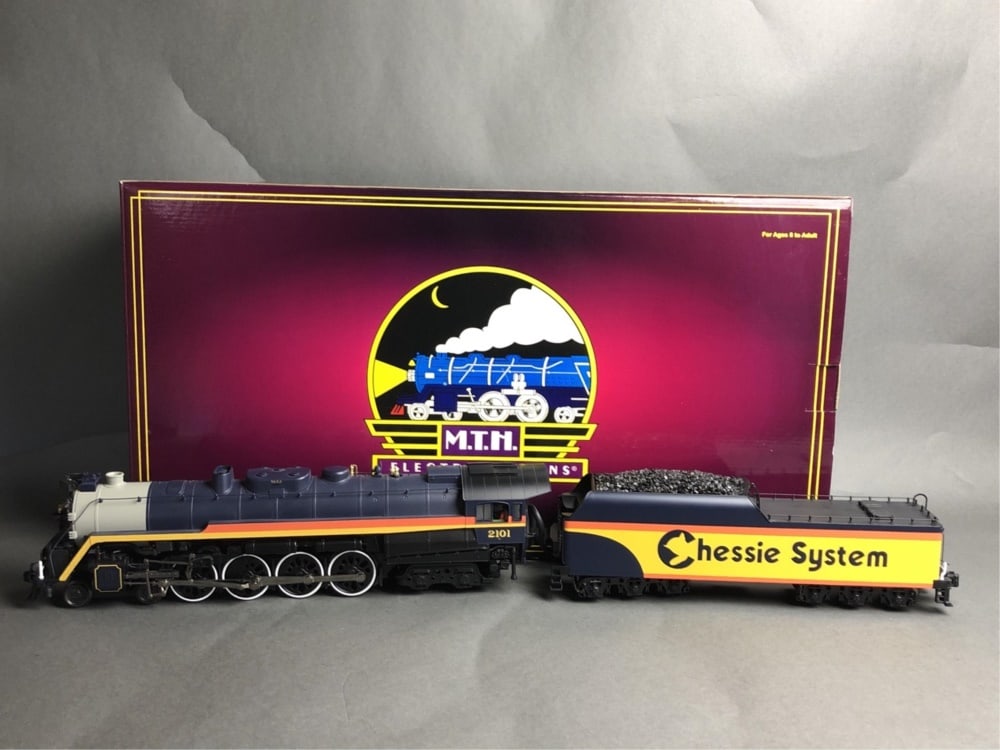 MTH - 4-8-4 T-1 Chessie steam engine (1 of 20)