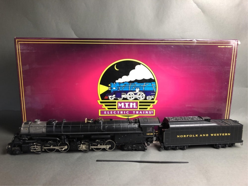 MTH - 2-6-6-4 Class A N&W steam engine (1 of 20)