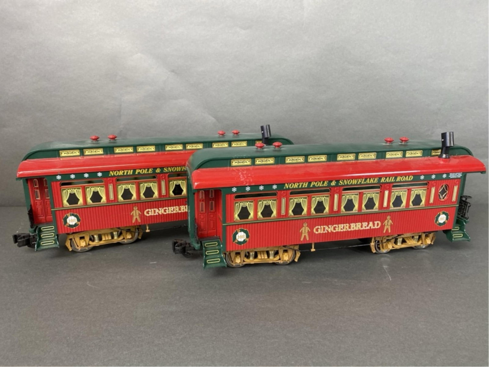 Aristo-Craft Passenger Car (1 of 14)