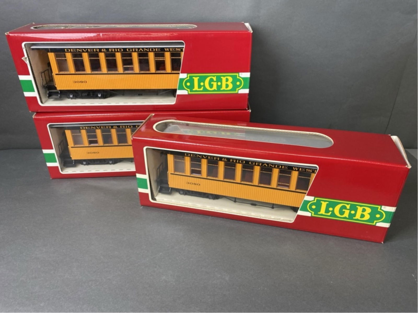 LGB 3080 Denver & Rio Grande Western passenger car (1 of 20)