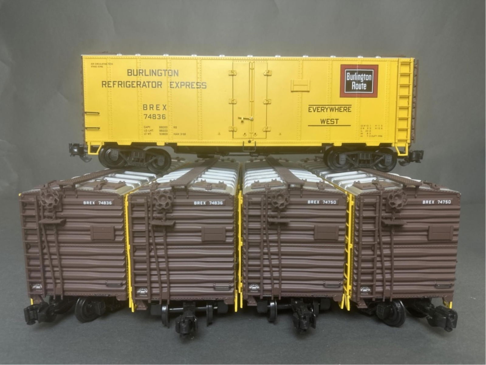 Aristo craft steel reefer cars (5 total) - BREX Bu (1 of 20)