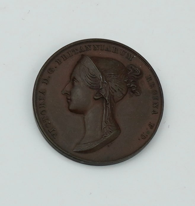 1838 Victoria Coronation bronze medal AU: A 1838 Queen Victoria Coronation bronze medal. Designed by Benedetto Pistrucci (Italian, 1783-1855). 37mm. Condition: About Uncirculated condition.