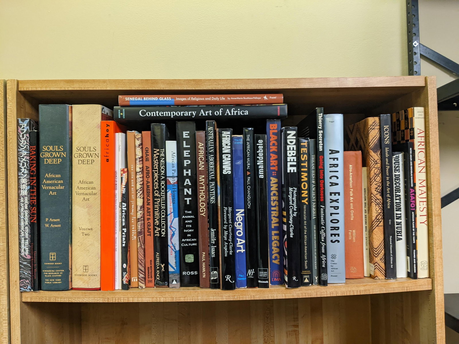 35 vols. Afro-American and African Art (1 of 3)