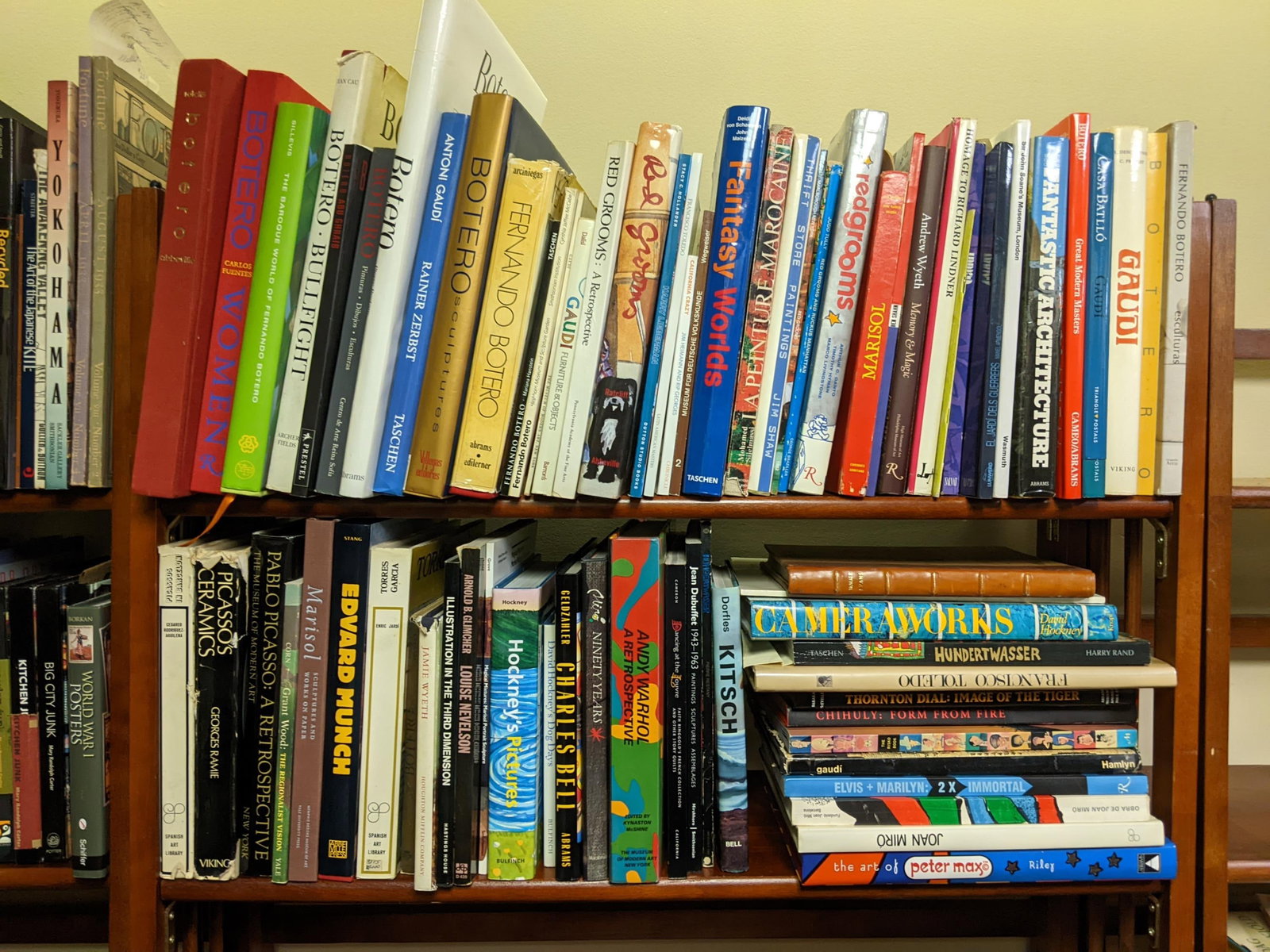 74 vols. Botero/Gaudi/Famous Artists. (1 of 5)