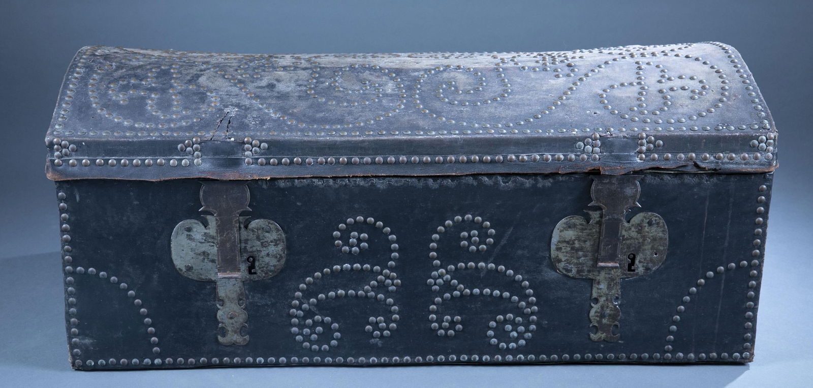 Antique steamer trunk with studded decoration (1 of 5)
