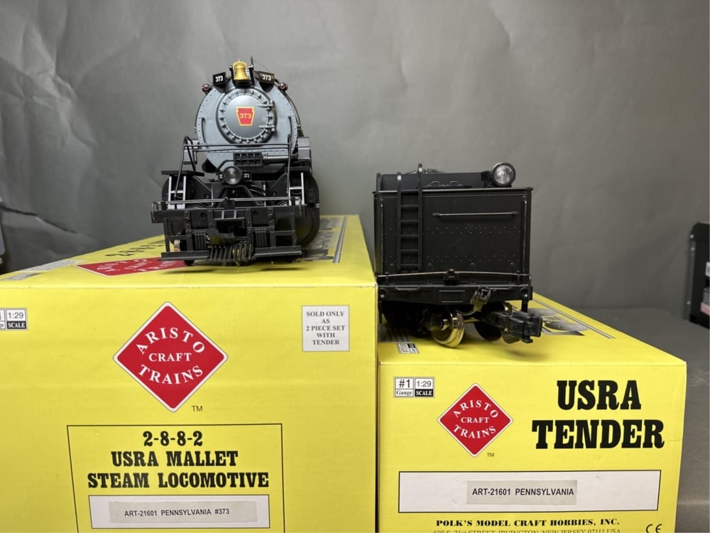 Aristo craft 2-8-8-2 USRA Mallet Steam locomotive (1 of 20)