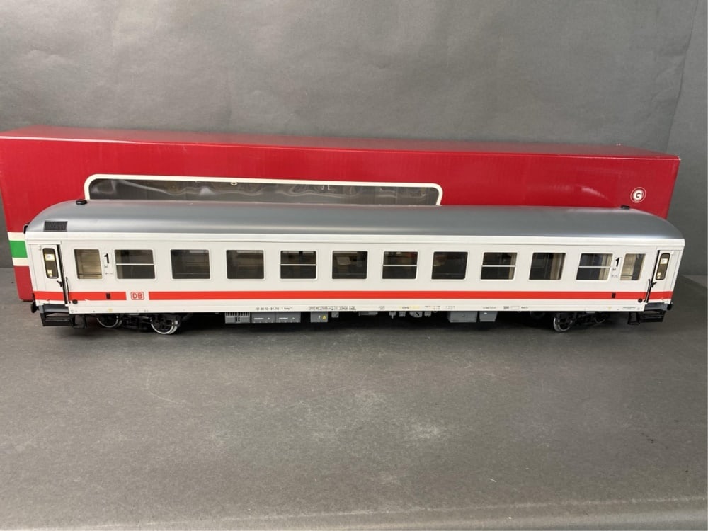 LGB trains G scale passenger - Deutsch Bahn/DB - 3 (1 of 12)