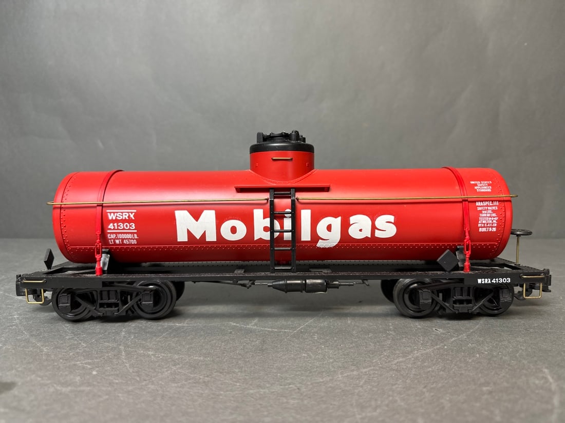 Aristo Craft G-scale Triple and Single Dome Tank cars (3 total) - mismatch: Mobil Gas / WSRX, (1 of 18)