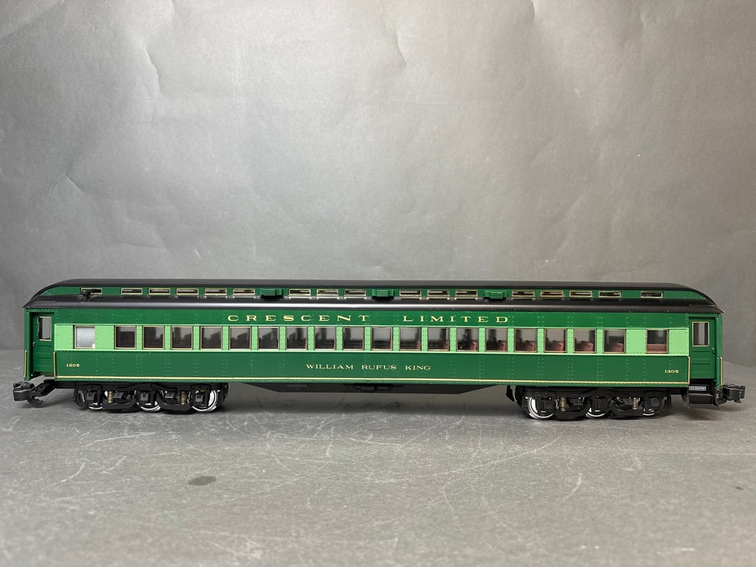 Aristo Craft G-scale Heavyweight Passenger Cars: Coach and Diner - Southern Crescent - ART 31305 and (1 of 20)
