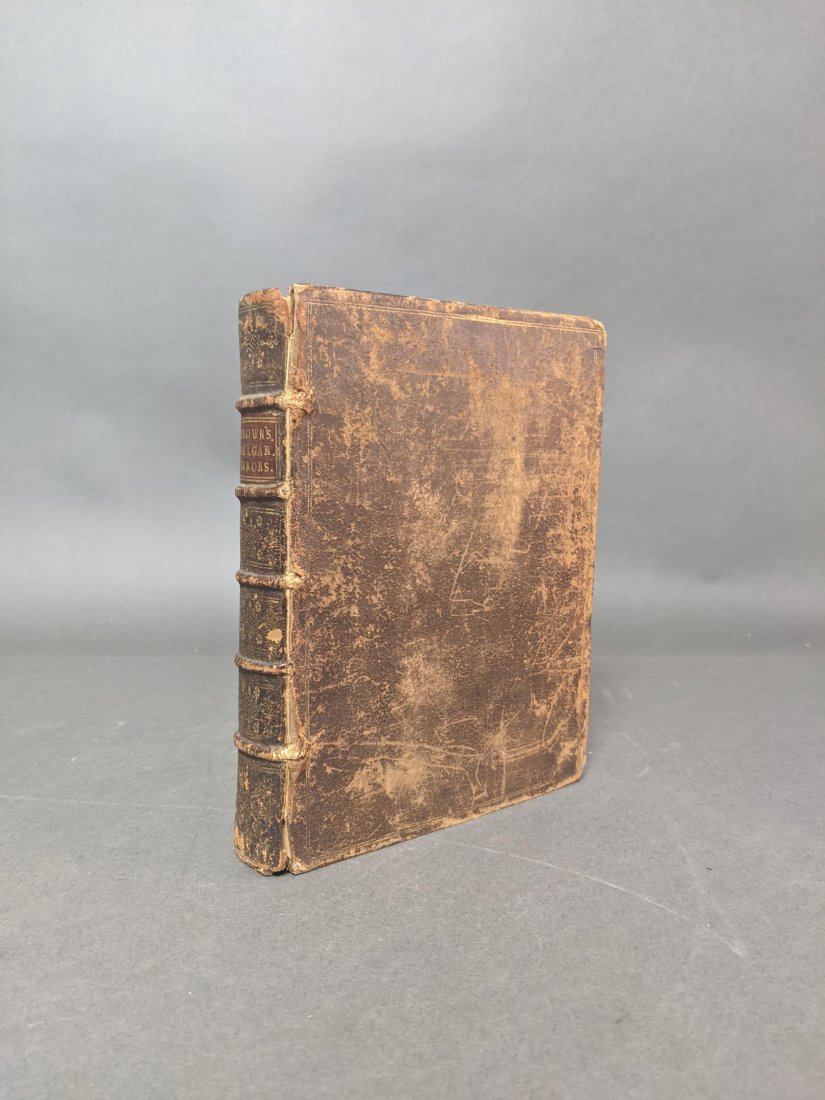 Pseudodoxia Epidemica...Urn-Buriall...Garden of Cy (1 of 2)