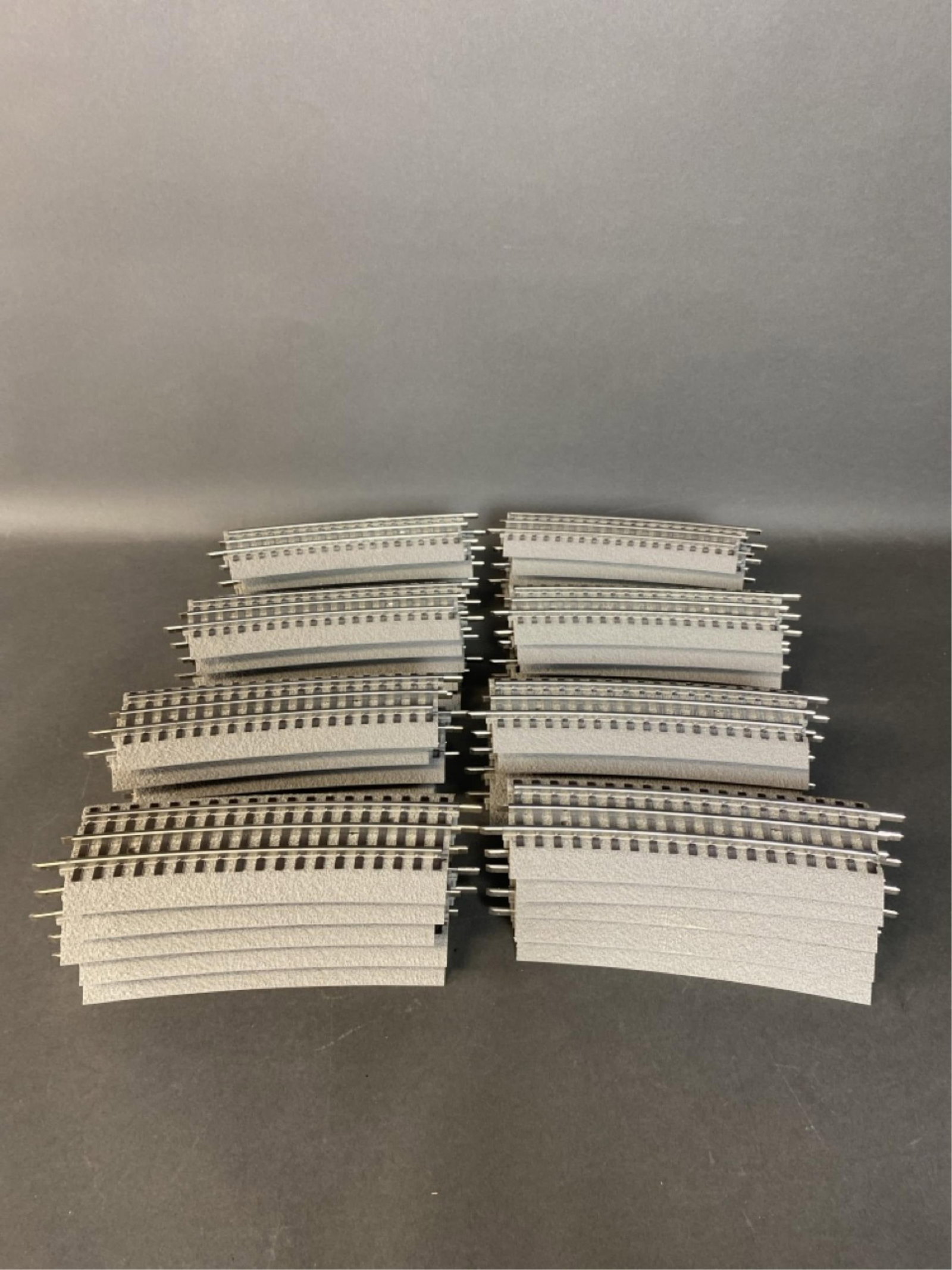 Lionel O-scale FastTrack 0-84 Full Curve (1 of 6)