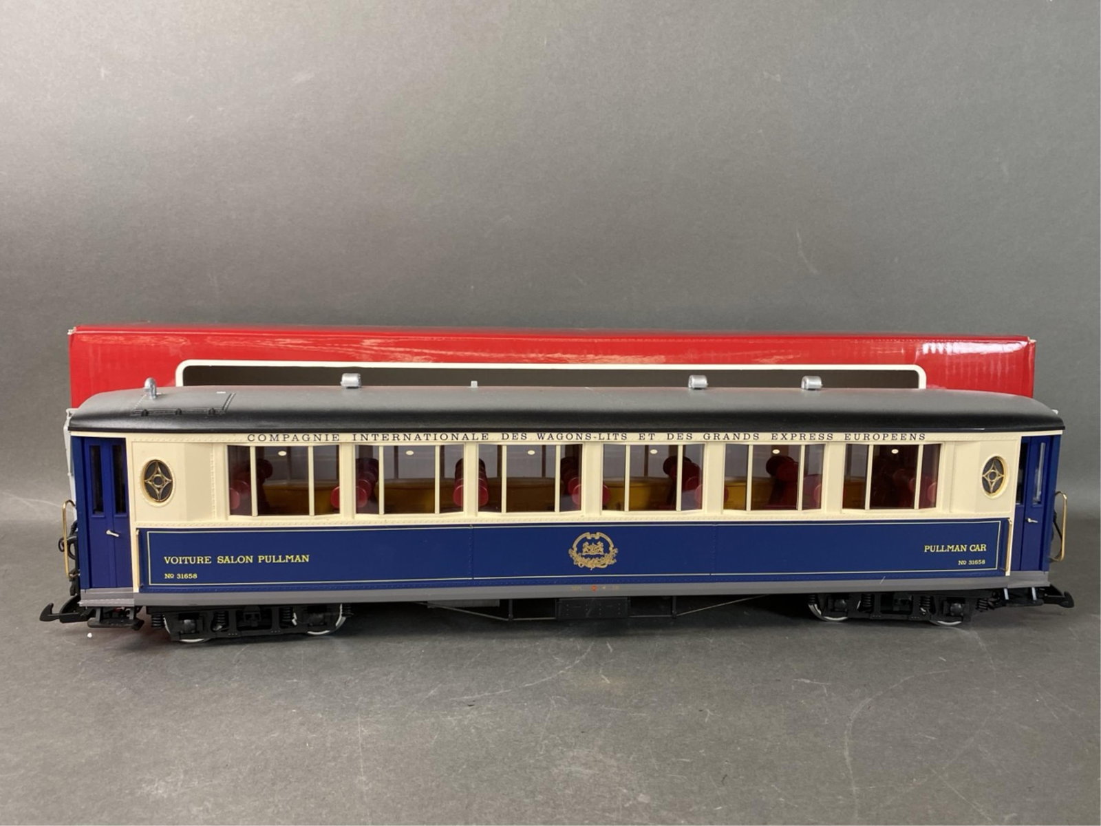 LGB trains G-scale Orient Express passenger car - (1 of 11)