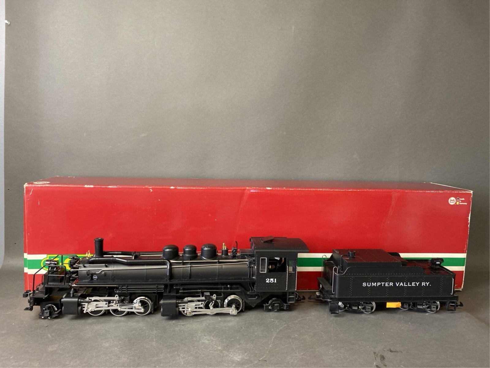 LGB G-scale Sumpter Valley Mallet Steam Locomotive: tested runs B/F and sound; collection item; comes with original box; view photos for any details and imperfectionsLocation: W-5