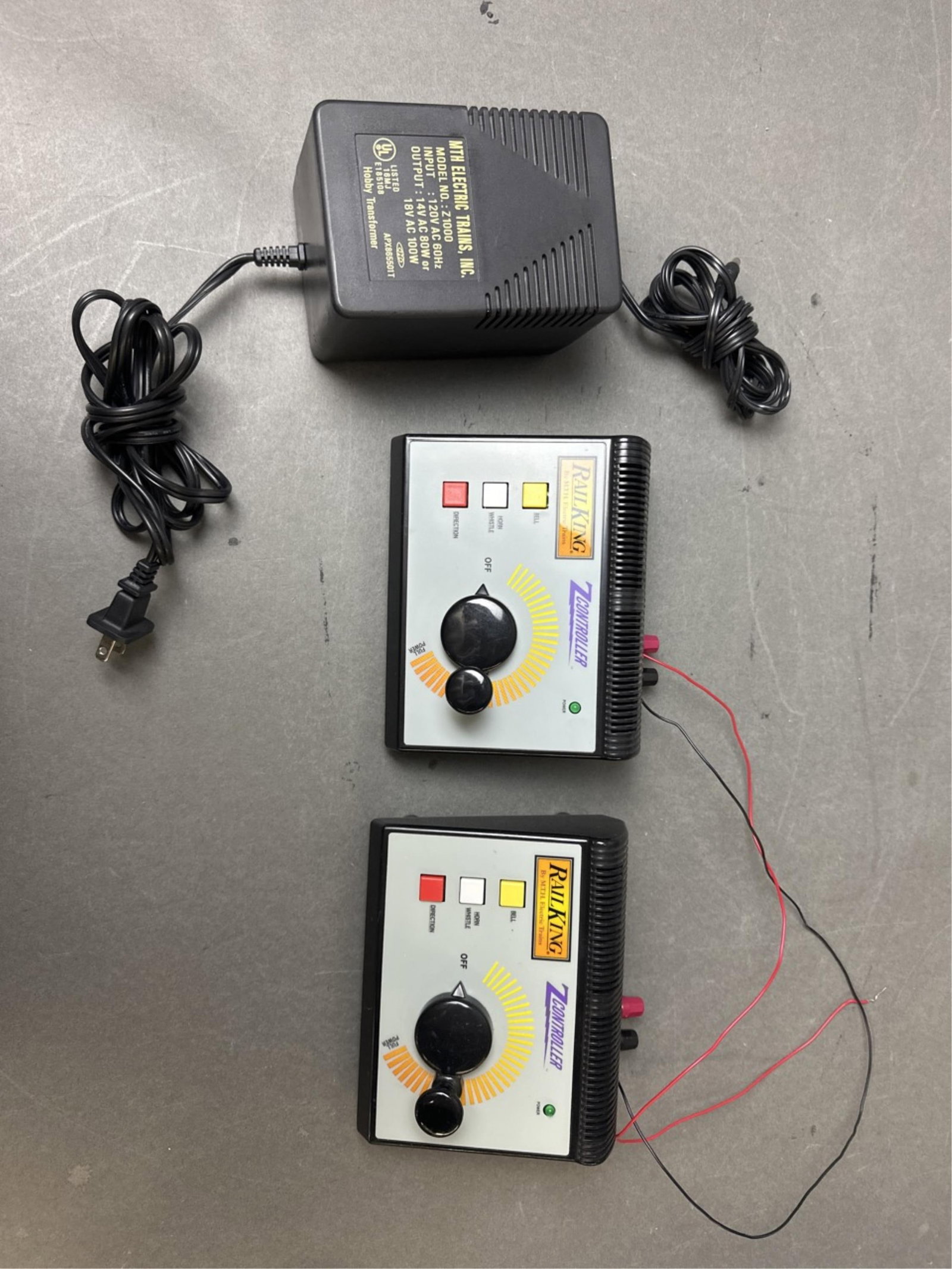 MTH Rail King Z-1000 Transformer and Transformer C (1 of 10)