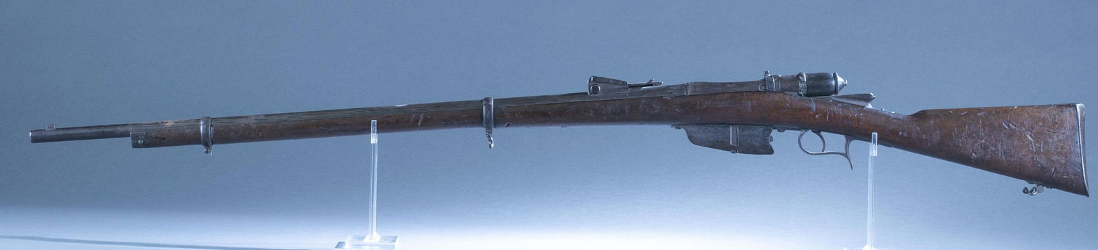 Italian Vetterli 1870/87/15 rifle, 6.5 Carcano: An antique 1881 Italian Vetterli 1870/87/15 bolt action rifle, 6.5?52mm Carcano. 52" barrel. Marked "PJ" in cartouche overstruck with RG, Serial "BE 951," "TORINO," and 1881. Full length walnut stock
