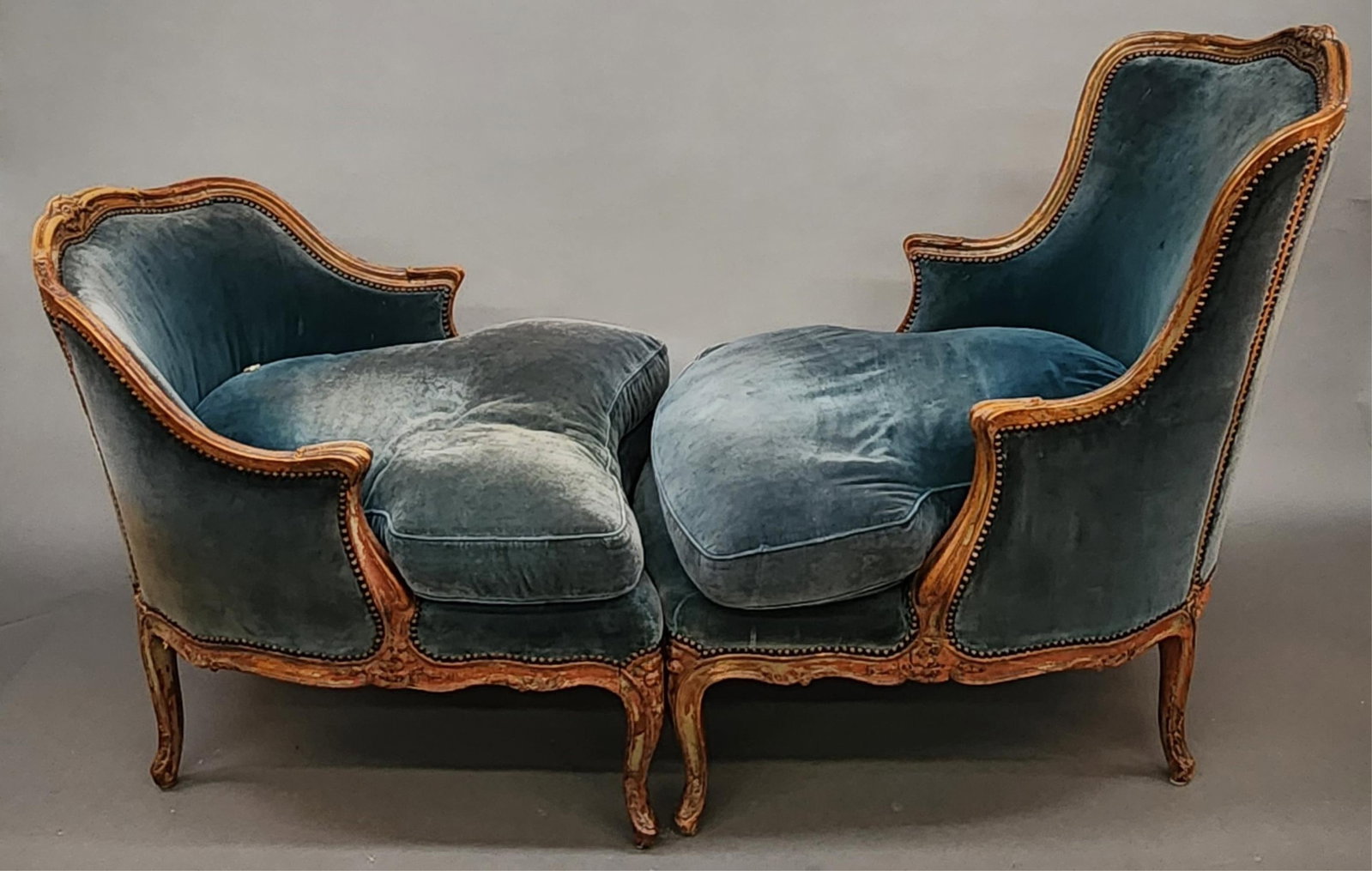 French duchesse brisee bergere.: A French duchesse brisee bergere two piece set. 18th Cetury. Painted wood frame. Blue upholstery.