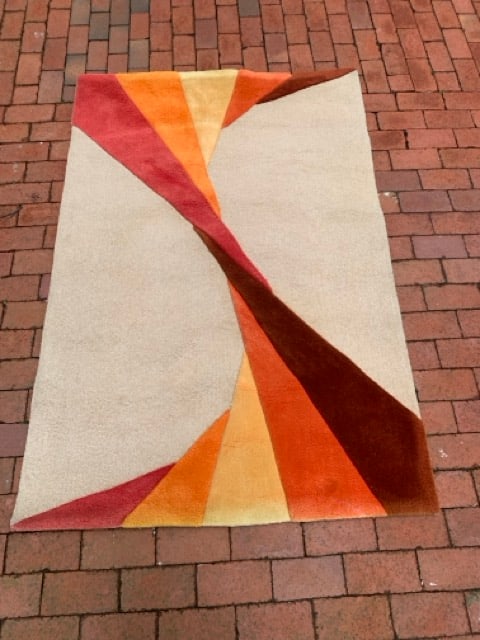 Edward Fields "Special Twister" rug.: An Edward Fields "Special Twister" wool rug. Label on back. 48" x 70".