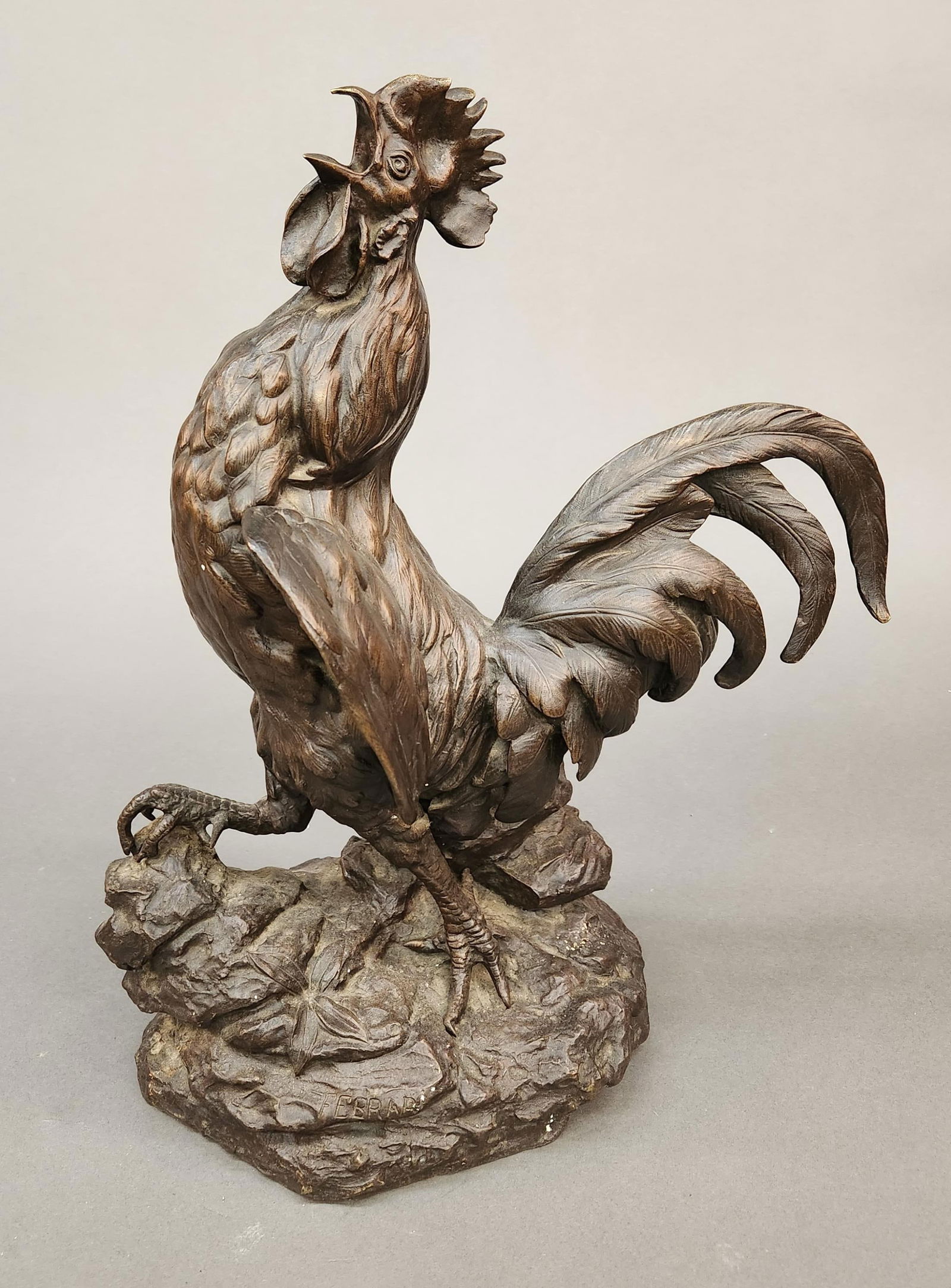 R. Febrari bronze rooster: An After Raphael Febrari bronze rooster. Signed "FEBRARI" on base. 27" x 23" x 9 1/2"