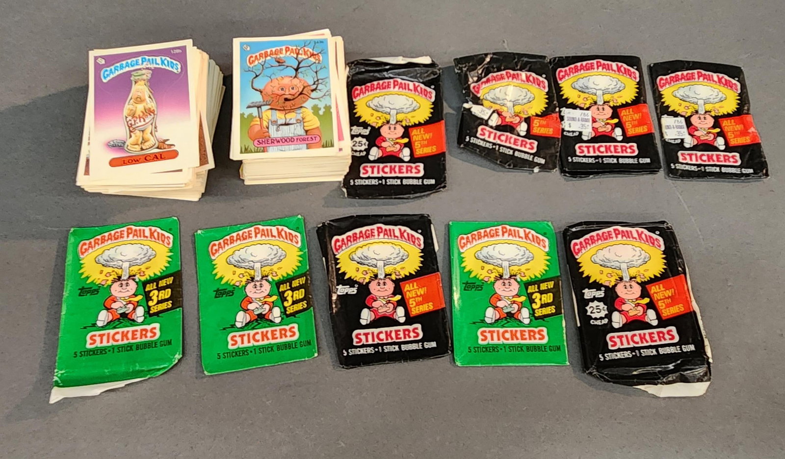TOPPS Garbage Pail Kids Series 4-5 cards (1 of 3)