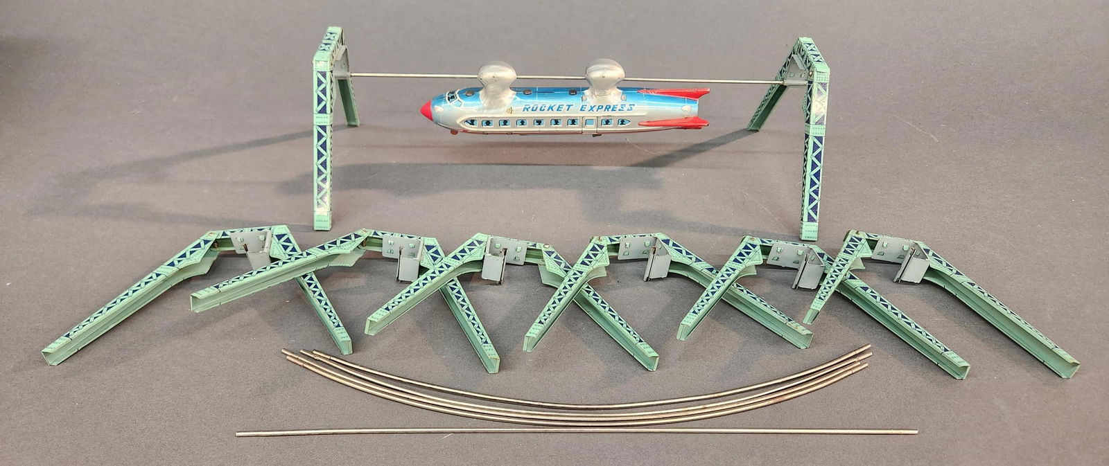 Linemar Rocket Expresss Battery Operated Monorail (1 of 5)