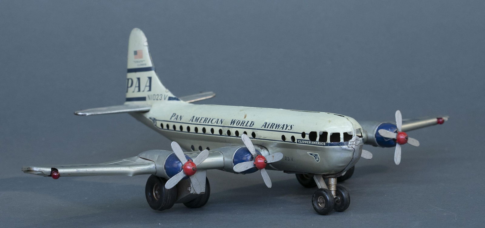 Gama PAA Boeing 377 stratocruiser toy (1 of 5)