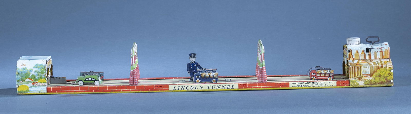 Unique Art Mfg. Lincoln Tunnel tin litho windup (1 of 7)