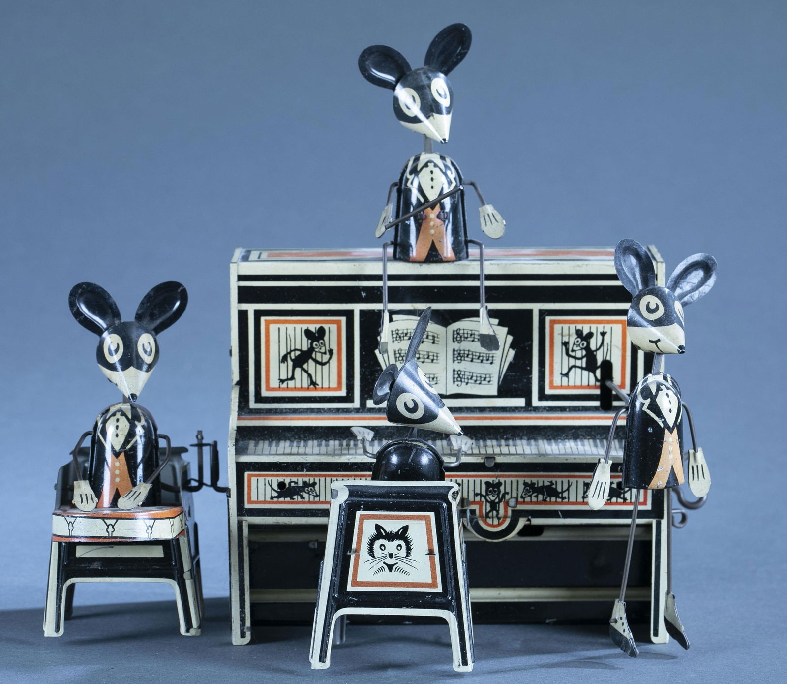 Marx Merrymakers mouse tin litho windup band (1 of 7)