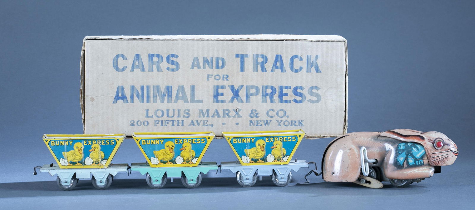 Rare Marx "Bunny Express" O Gauge windup train toy (1 of 9)