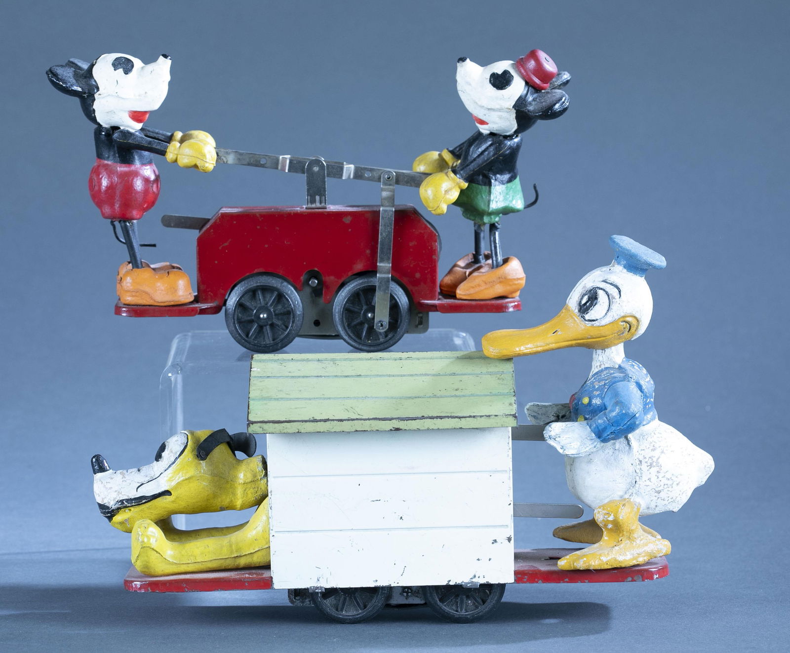 2 Prewar Lionel Walt Disney hand cars (1 of 6)